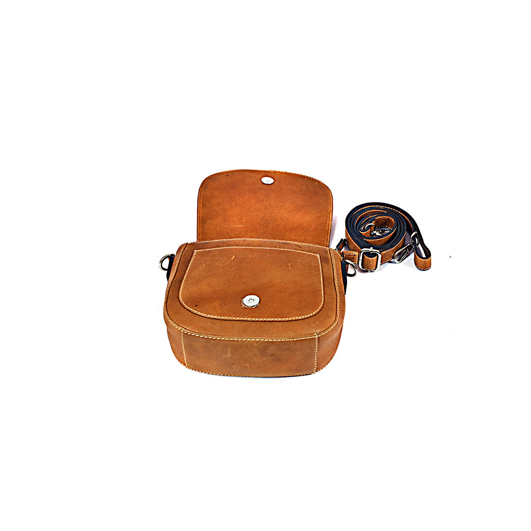 Syraah Compact Crossbody Tote Bag - Tan Premium Leather